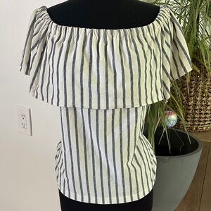 Banana Republic - Cream & Navy Striped Off-Shoulder Ruffle Top - XL
